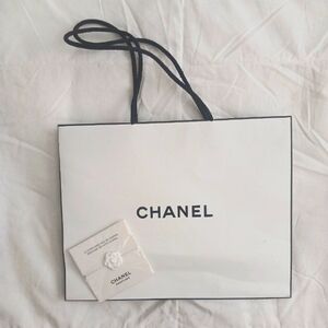 Chanel White Shopping Bag & Gardenia